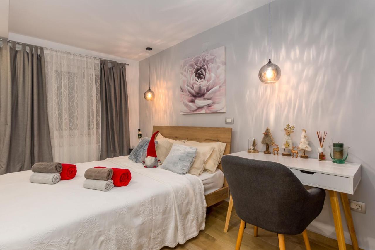 Lavanda Maslina - New Luxury Apartments Pula Zewnętrze zdjęcie