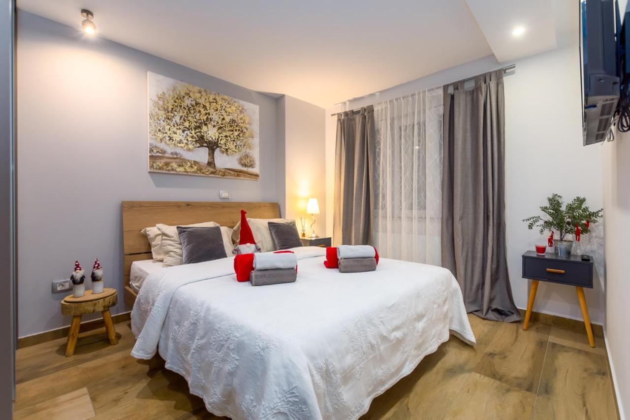 Lavanda Maslina - New Luxury Apartments Pula Zewnętrze zdjęcie