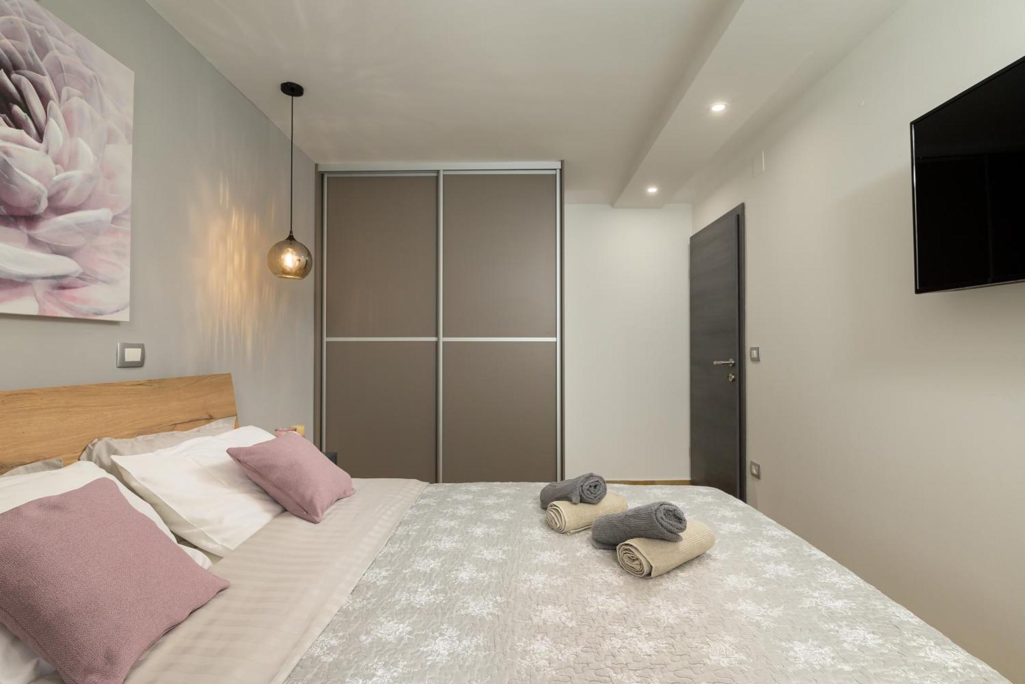 Lavanda Maslina - New Luxury Apartments Pula Zewnętrze zdjęcie