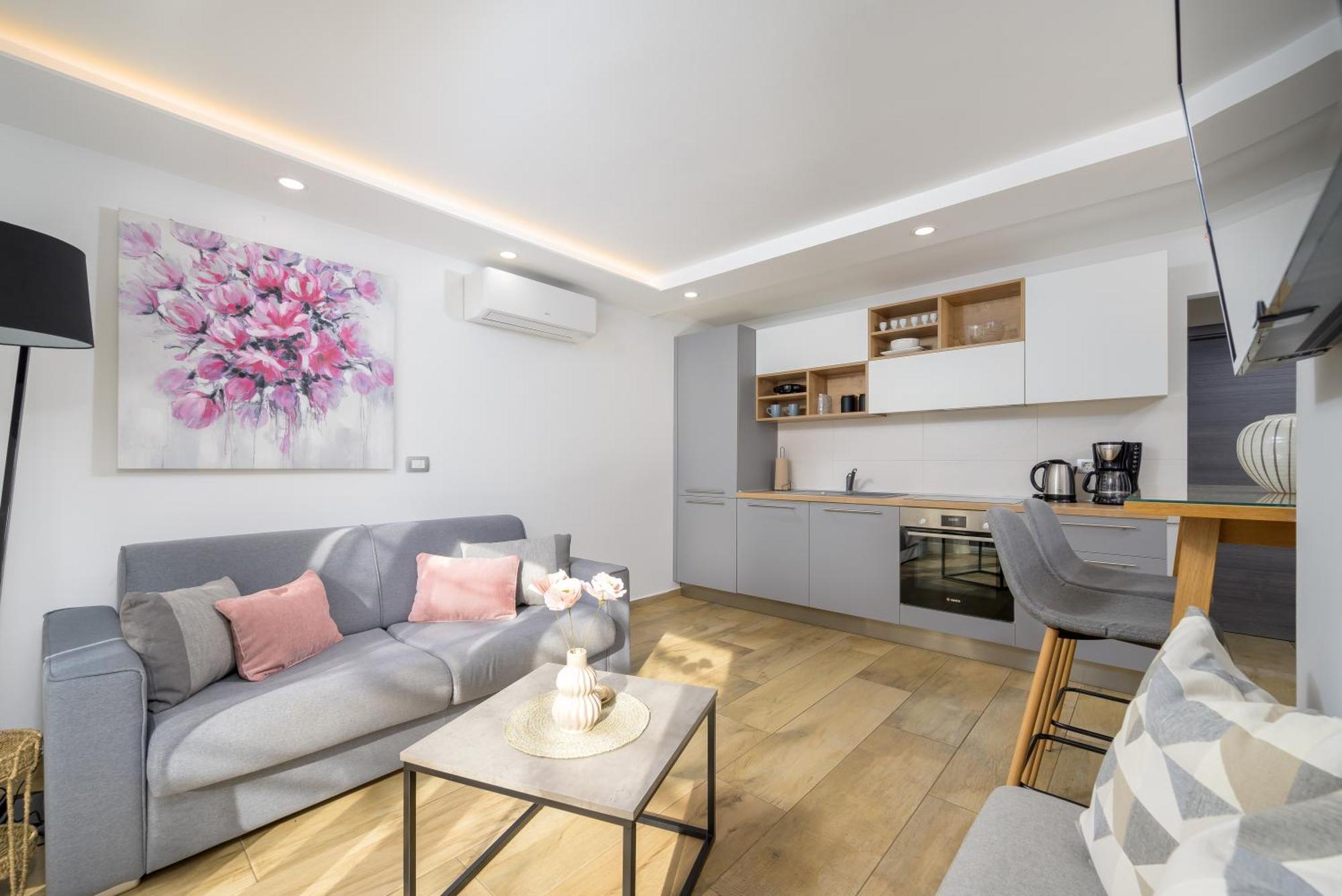 Lavanda Maslina - New Luxury Apartments Pula Zewnętrze zdjęcie