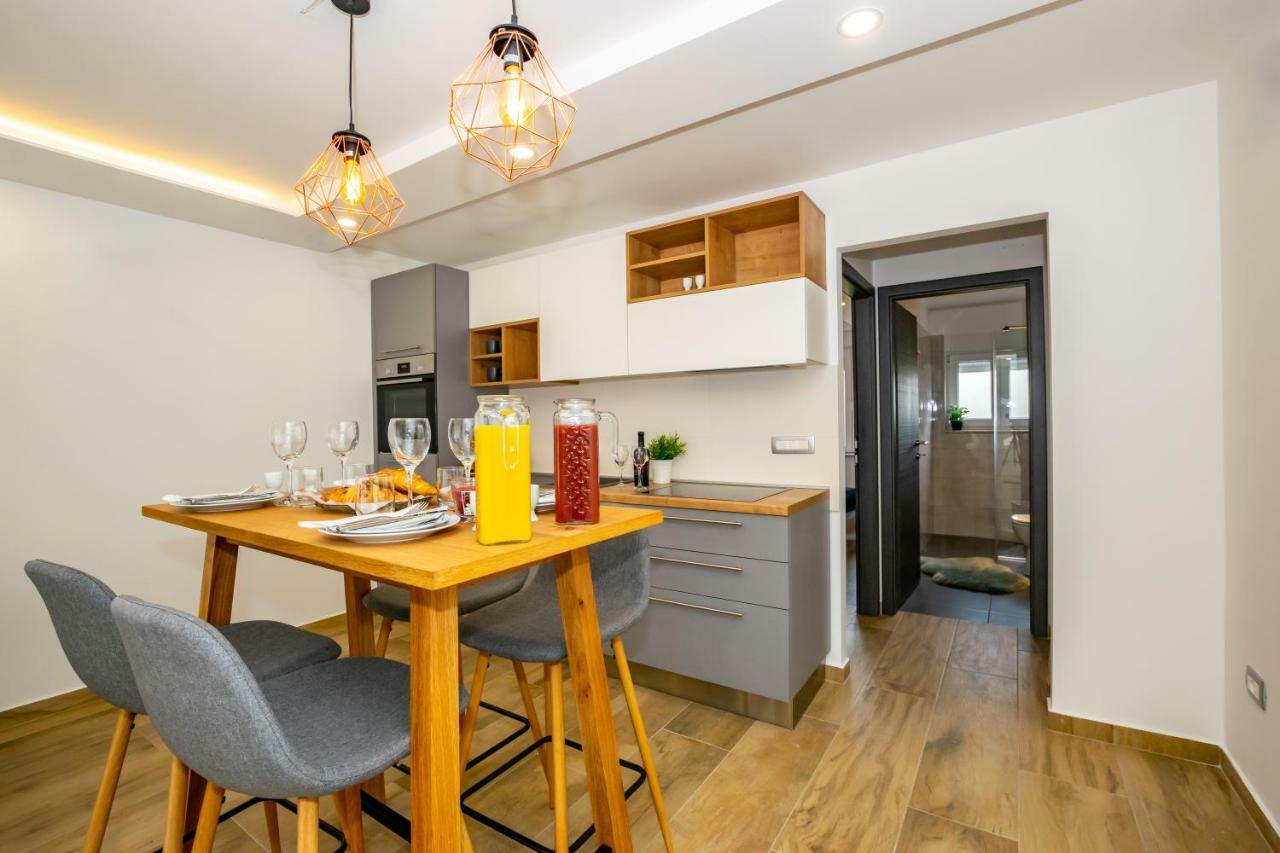 Lavanda Maslina - New Luxury Apartments Pula Zewnętrze zdjęcie